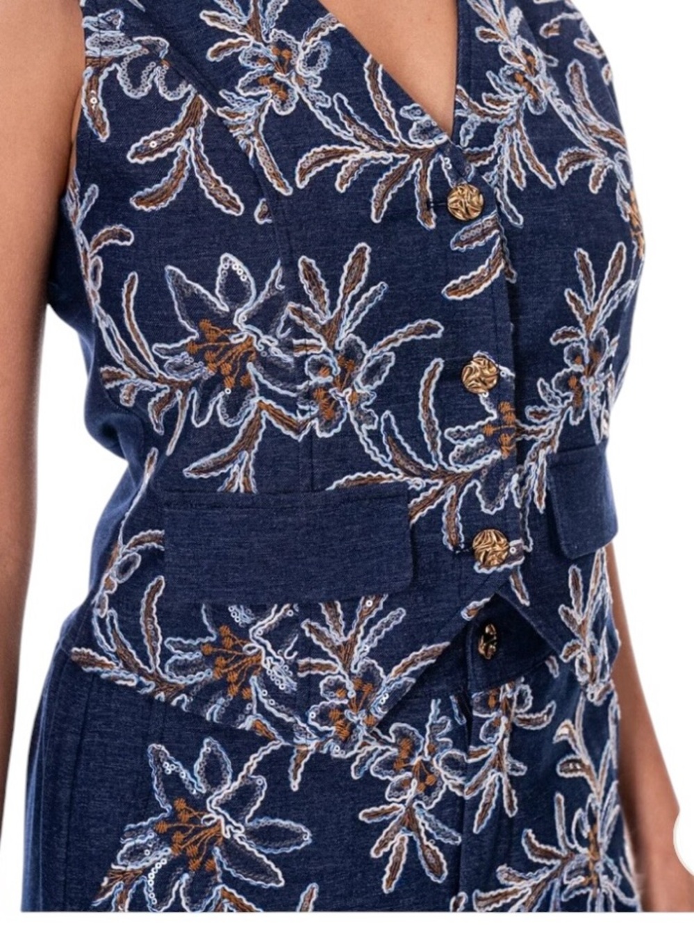 Embroidered & Embellished Sleeveless Vest & Elastic Waist Stretch Denim Pant SET - Picture 3 of 4
